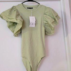 NWT Zara Ruffle sleeve bodysuit
